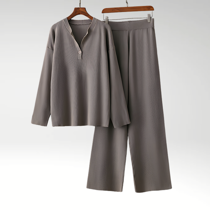 Amanda | Luxurious Cozy Two-Piece Ensemble