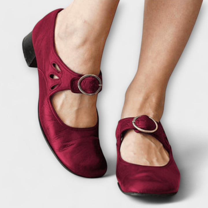 The unique and comfortable leather sandal